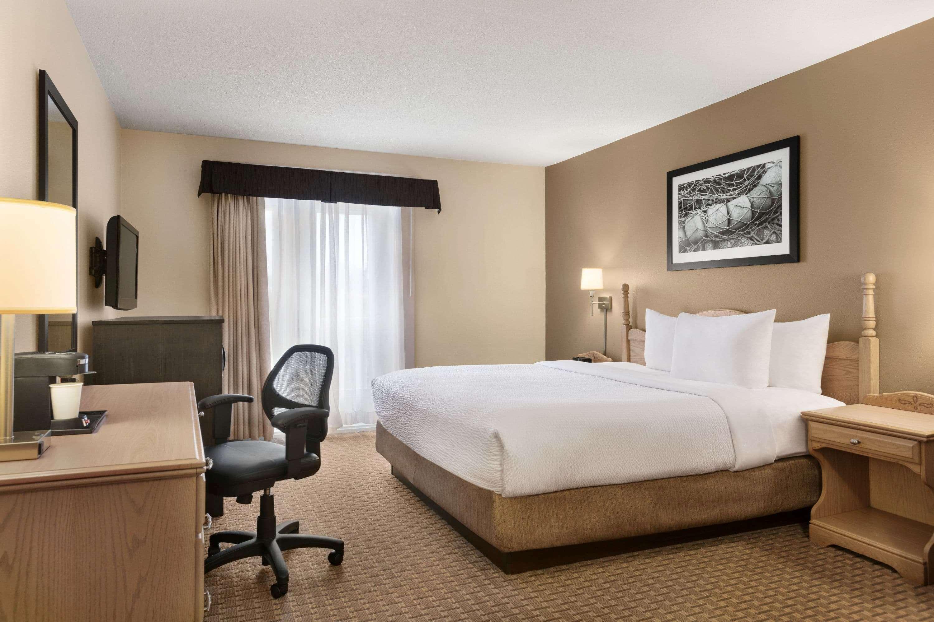 Travelodge Suites By Wyndham Монктон Экстерьер фото